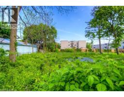 332 QUEEN Street W - 9