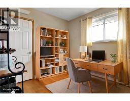 24 HOFFMAN Street - 16