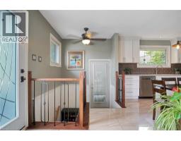 24 HOFFMAN Street - 3