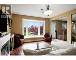 24 HOFFMAN Street - 5