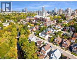 399 QUEEN Street S UnitNo. 211 - 36