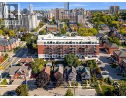 399 QUEEN Street S UnitNo. 211 - 38