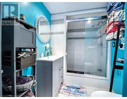 8 WESTGATE Circle - 25