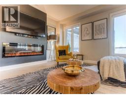 904 THOMAS PEDDER Court - 12