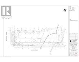 LOT 5 CENTRE Street S - 8