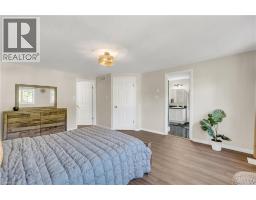 40 ALDERSON Drive - 23