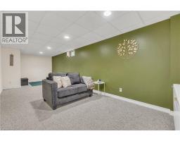 40 ALDERSON Drive - 32