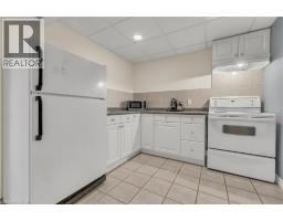 40 ALDERSON Drive - 35