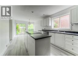 383 BURNETT Avenue - 17