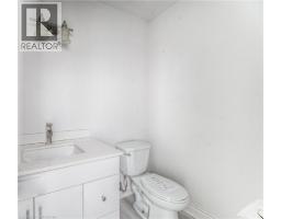 383 BURNETT Avenue - 20