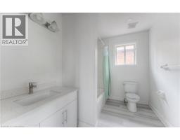 383 BURNETT Avenue - 30