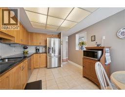 3267 KING Street E UnitNo. PH6 - 16