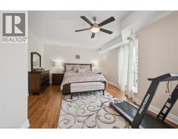 3267 KING Street E UnitNo. PH6 - 25