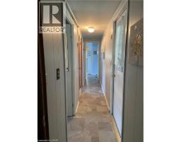 12 MACPHERSON Crescent - 22