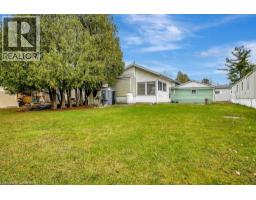 12 MACPHERSON Crescent - 39