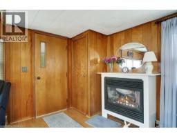 12 MACPHERSON Crescent - 4