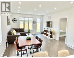 50 SEATON Crescent - 20