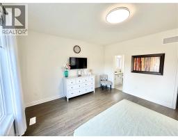 50 SEATON Crescent - 26
