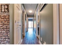 22 COLLEGE Street - 15