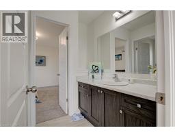 28 SASS Crescent - 34