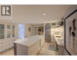 14 JAMES Court - 31