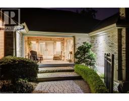 14 JAMES Court - 43