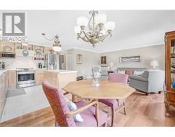 14 THISTLEDOWN Drive - 10