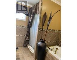 14 THISTLEDOWN Drive - 39