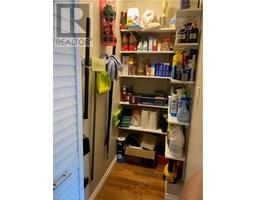 14 THISTLEDOWN Drive - 8