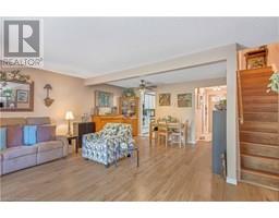 215 GLAMIS Road UnitNo. 40 - 10