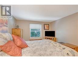215 GLAMIS Road UnitNo. 40 - 16