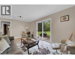 10 EMILY Street - 10