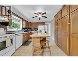 10 EMILY Street - 12