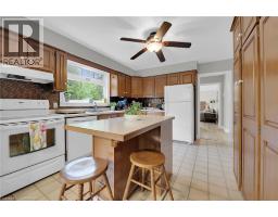 10 EMILY Street - 13