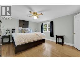 10 EMILY Street - 26