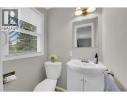 10 EMILY Street - 28