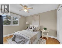 10 EMILY Street - 29