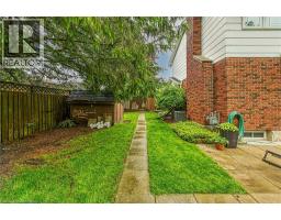10 EMILY Street - 39