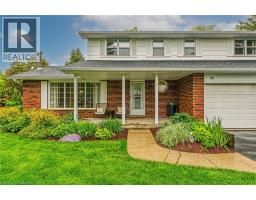 10 EMILY Street - 45
