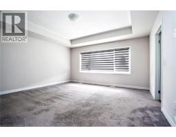 14 PRINCE PHILIP Boulevard - 12