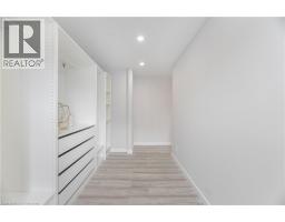 20 ROSENEATH Crescent - 25