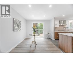 20 ROSENEATH Crescent - 9