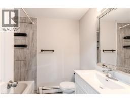 293 FAIRWAY Road N UnitNo. 26 - 21