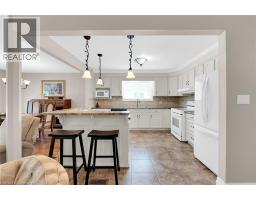 111 KINROSS Street - 15