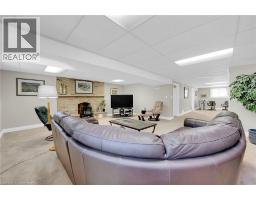 111 KINROSS Street - 36