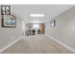 111 KINROSS Street - 45