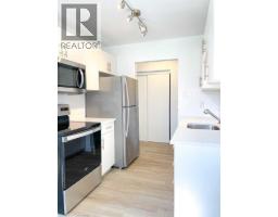 21 BALFOUR Crescent - 4