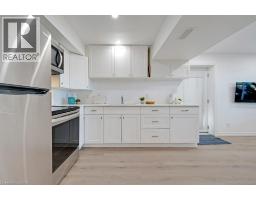 160 FREURE Drive - 30