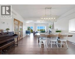 160 FREURE Drive - 8