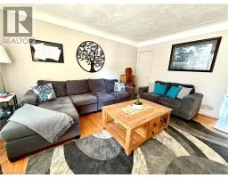 473 HAMILTON Drive - 3